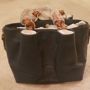 Dooney & Bourke Purse
